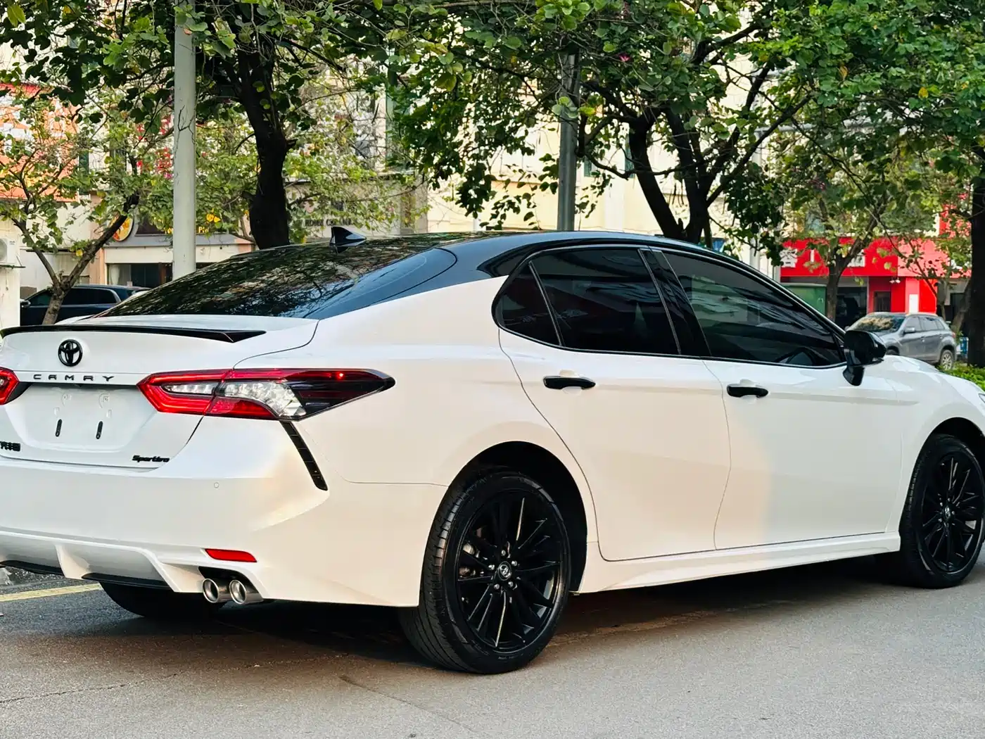 Toyota Camry 2022 2.0S Knight Edition фото 4