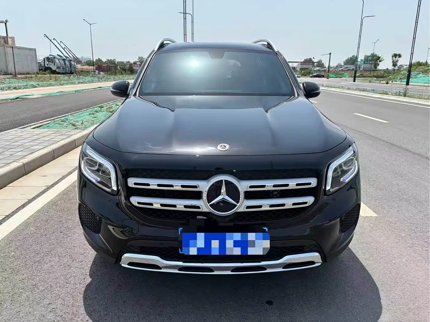 Mercedes-Benz GLB 2023 GLB 220 Dynamic фото 2