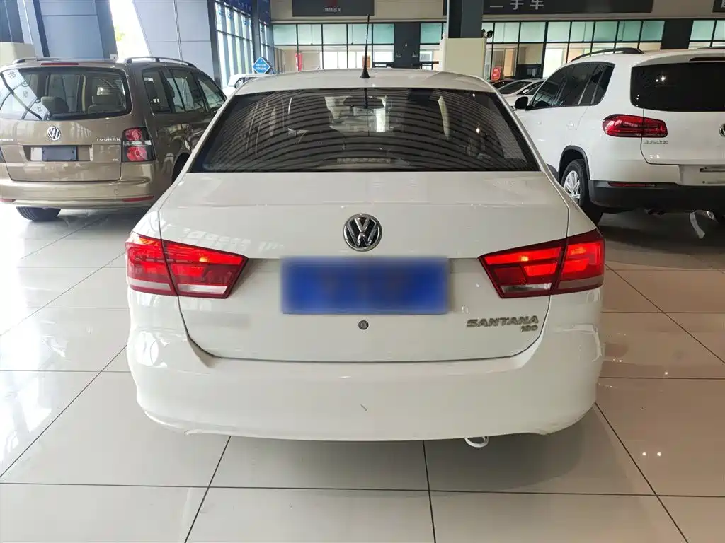 Volkswagen Santana 2015 1.6L Automatic Trend Edition фото 6