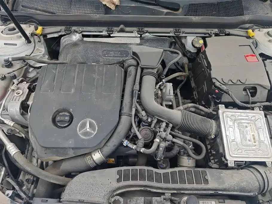Mercedes-Benz A-Class 2022 A 200 L Sport Sedan Dynamic фото 10