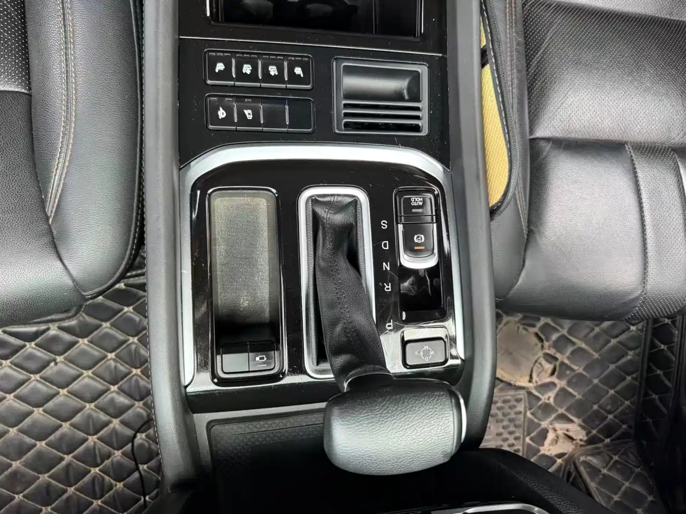GAC Trumpchi Trumpchi GS8 2017 320T 2WD Luxury Smart Connect (7-seater) фото 13