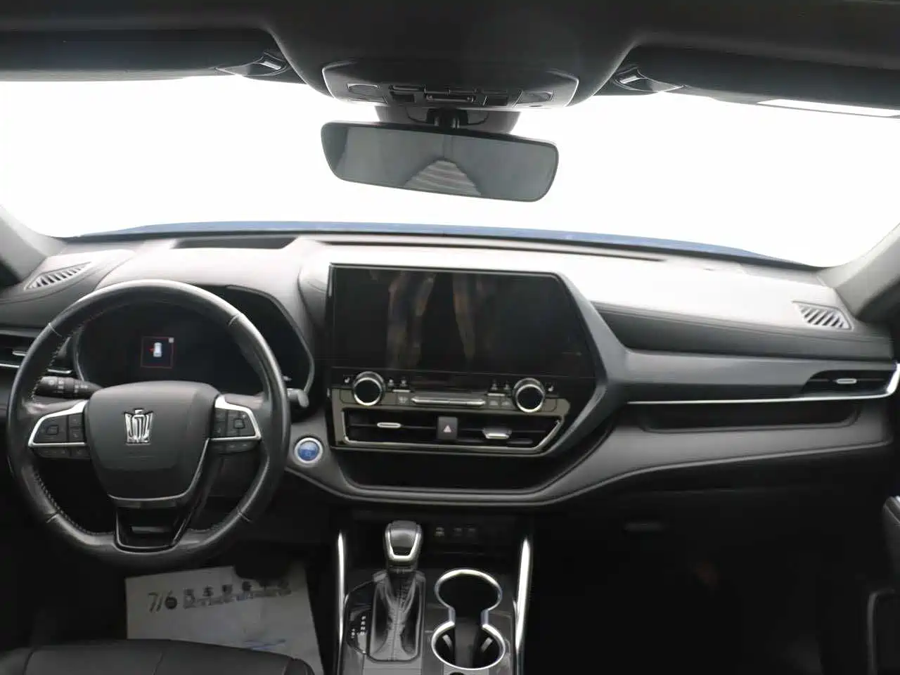 Toyota Crown Kluger 2021 2.5L HEV 4WD Premium фото 8