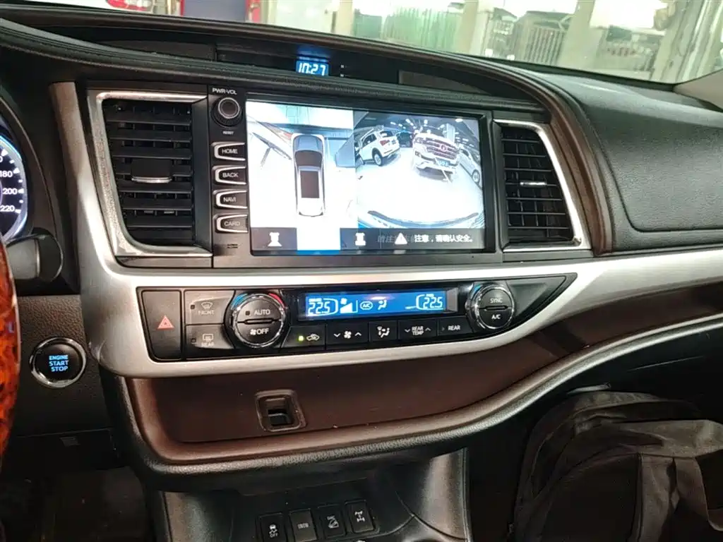 Toyota Highlander 2018 2.0T 4WD Luxury 7-seater China VI фото 13