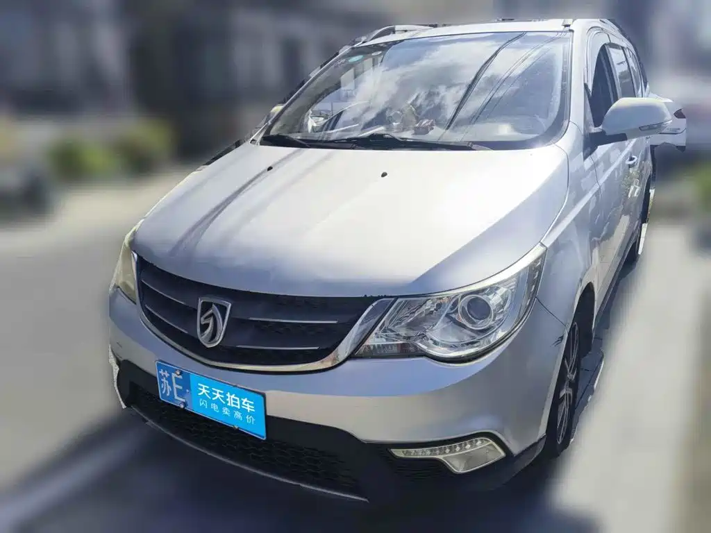 Фото 1 - Baojun 730