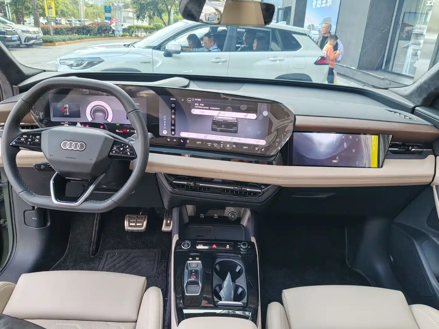Audi Q6L e-tron 2025 Extended Range Edition фото 20