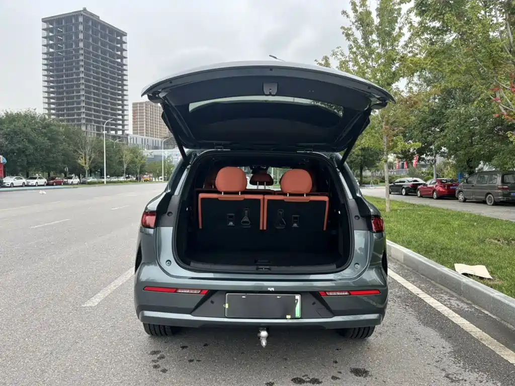 BYD Tang L 2025 2025 DM 175KM Drone Player Edition
