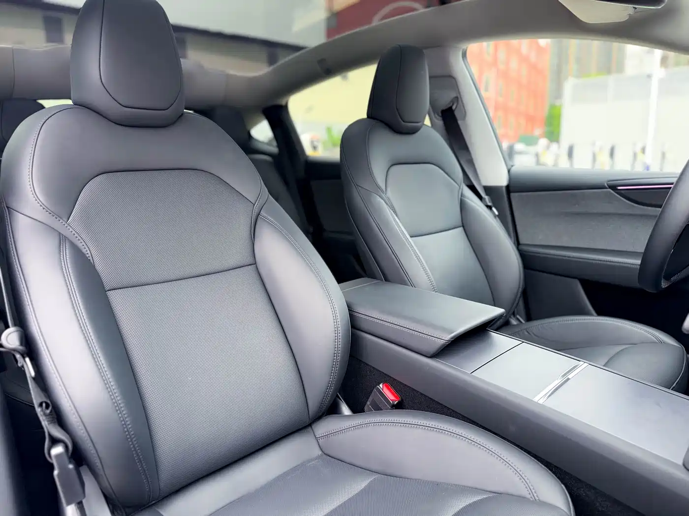 Tesla Model Y 2025 Rear-Wheel Drive фото 15