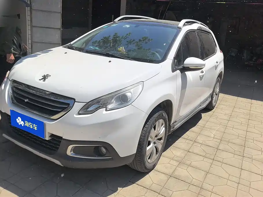 Peugeot 2008 2014 1.6L Manual Fashion Edition