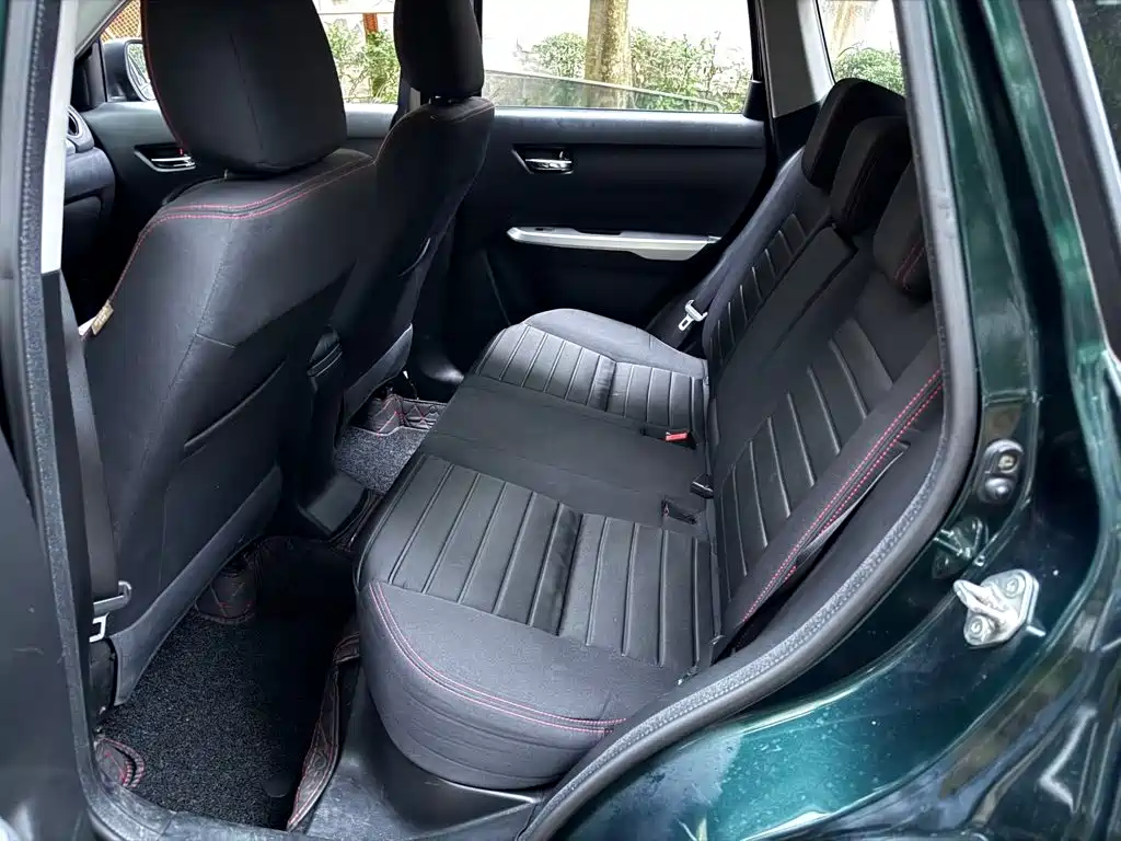 Фото 5 - Suzuki Vitara