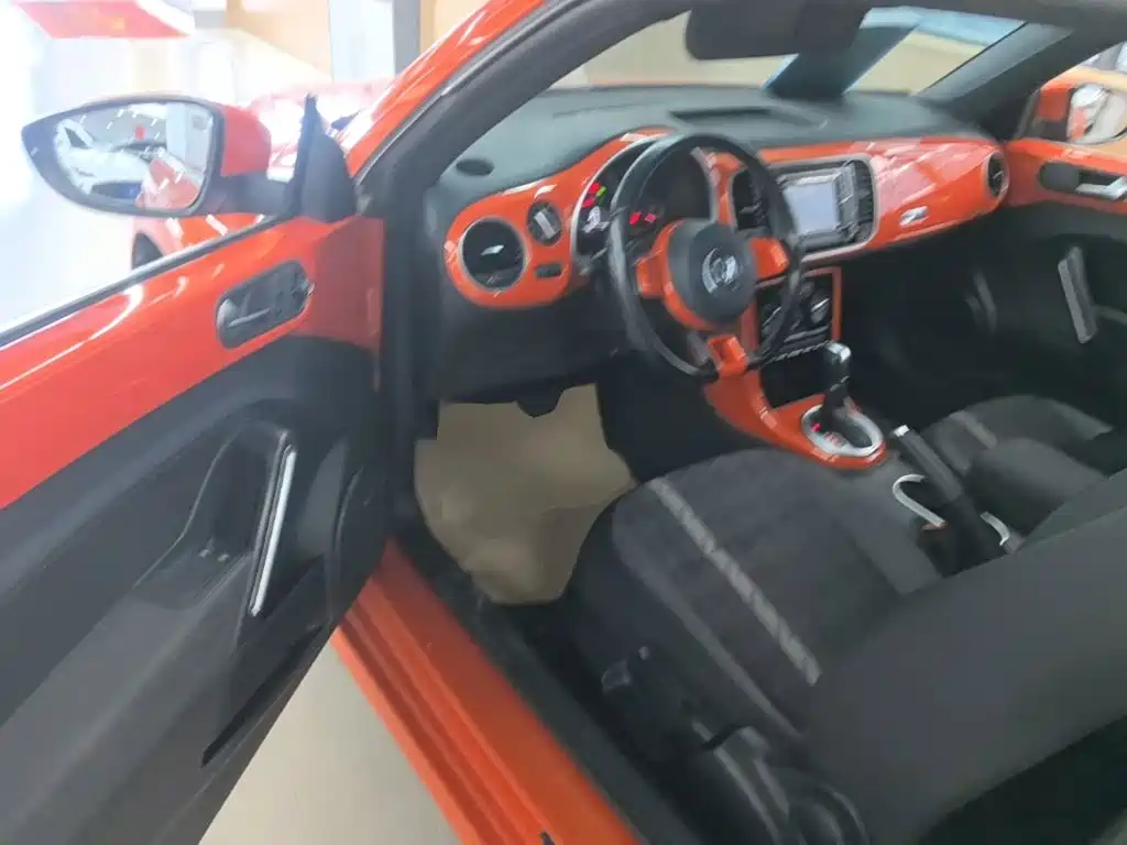 Volkswagen Beetle 2019 2018 180TSI Easy Joy Edition