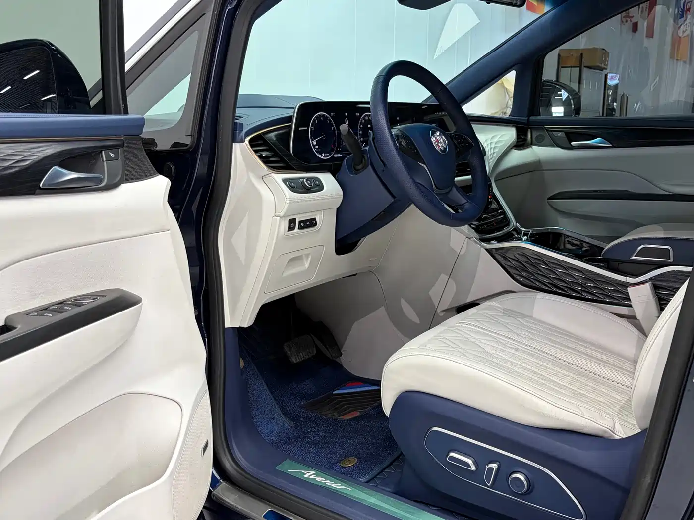 BUICK GL8