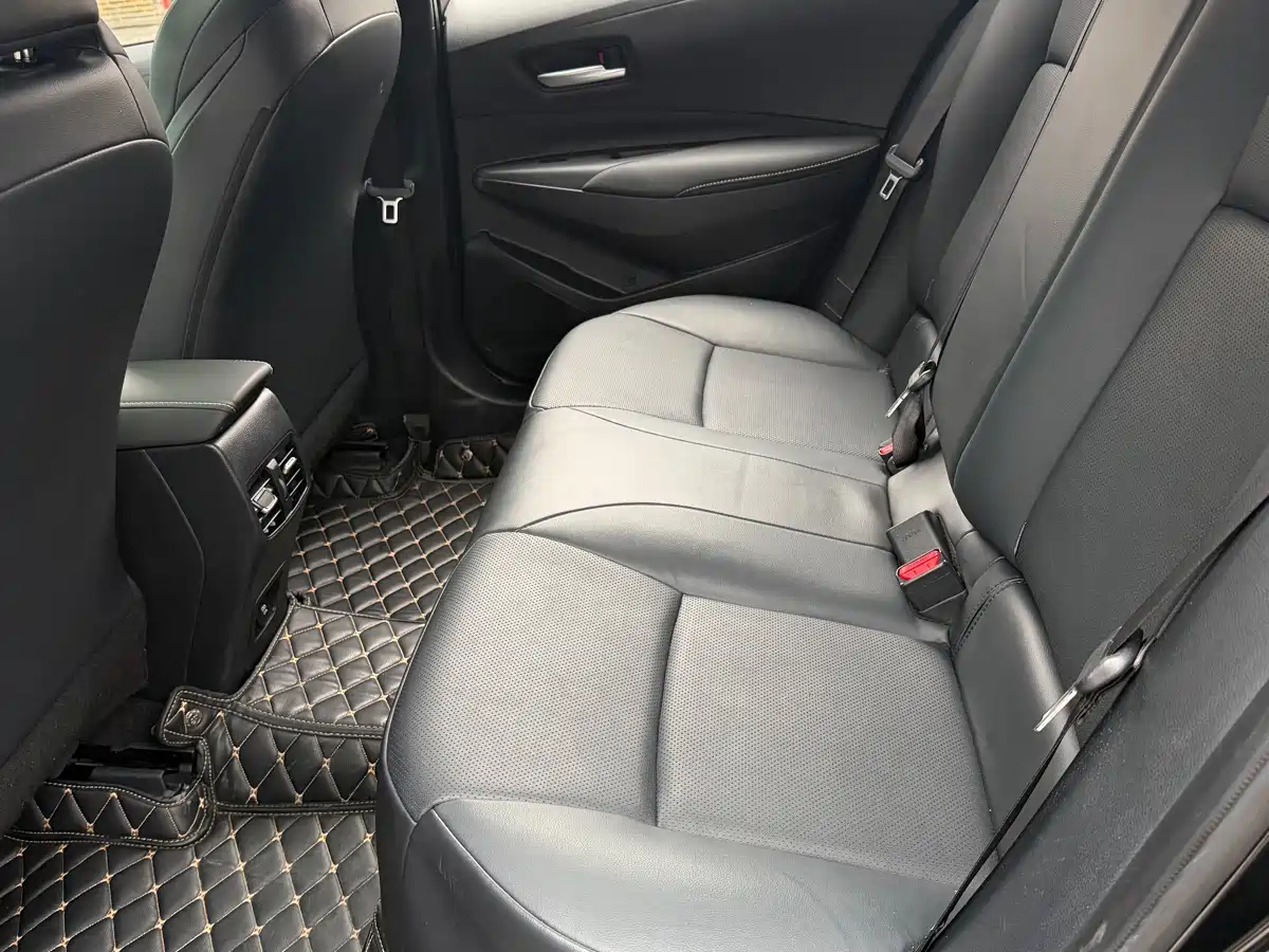 Toyota Levin 2021 185T CVT Luxury Edition фото 12