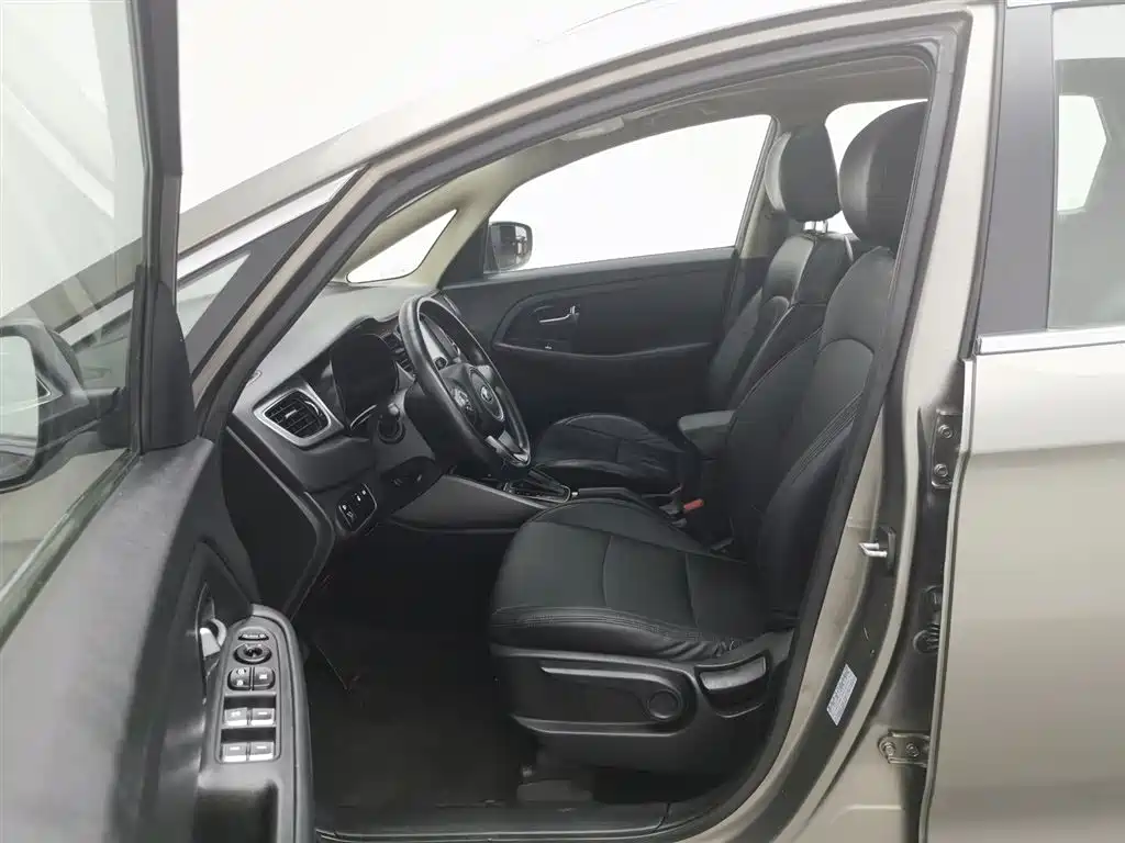 Kia Carens 2013 2.0L 7-Seat Auto Standard China IV фото 10