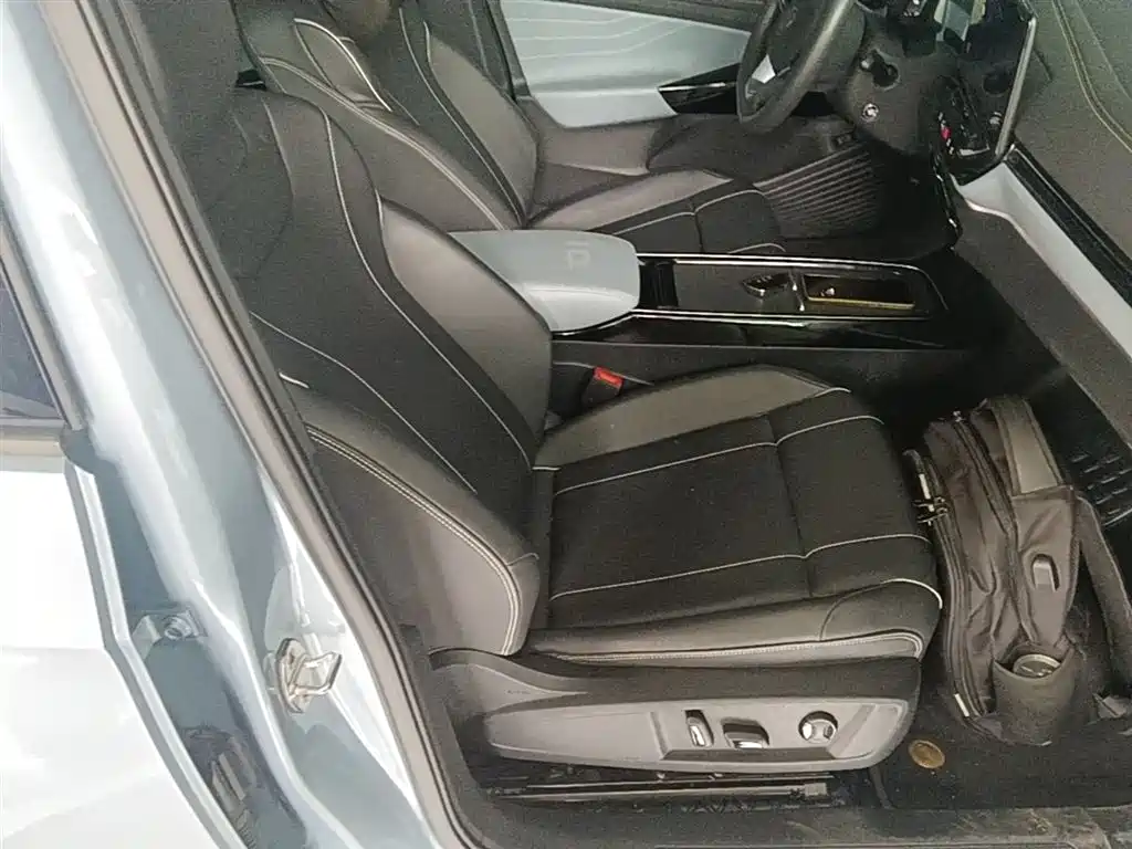 Volkswagen ID.4 X 2021 Pure Edition фото 25