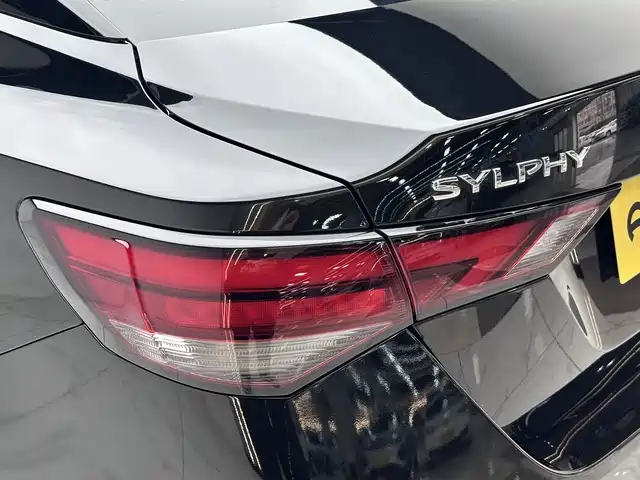 Nissan SYLPHY, миниатюра 10