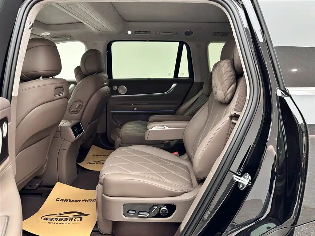 AITO Wenjie AITO M9 2025 Extended Range Ultra 52kWh 6-Seater фото 9