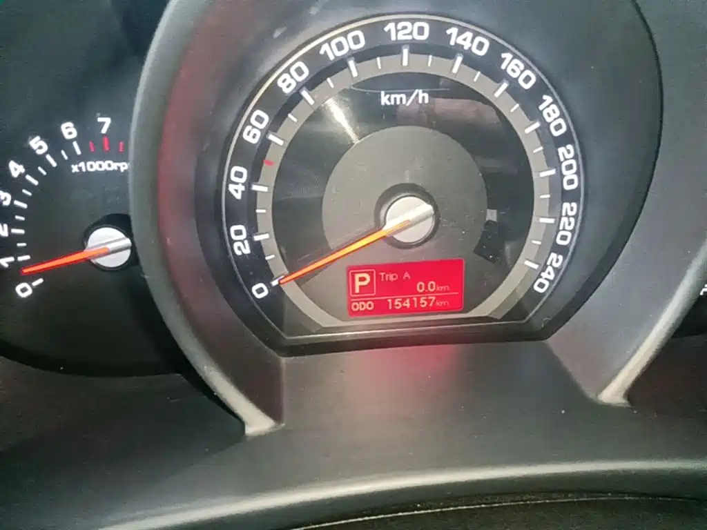 Kia Sportage 2014 2.0L Automatic 2WD GL Edition фото 12