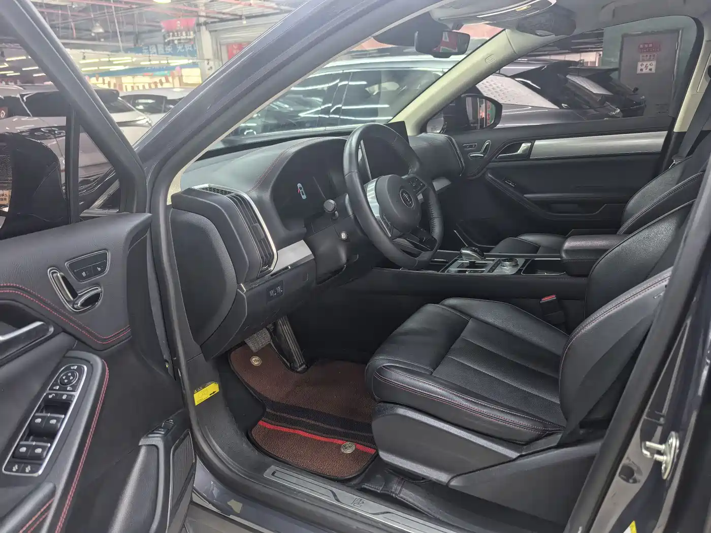 BYD Tang New Energy 2019 EV600 2WD Smart Connection Enjoyment Edition фото 3