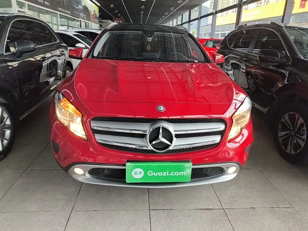 Mercedes-Benz GLA 2016 GLA 200 Dynamic фото 3