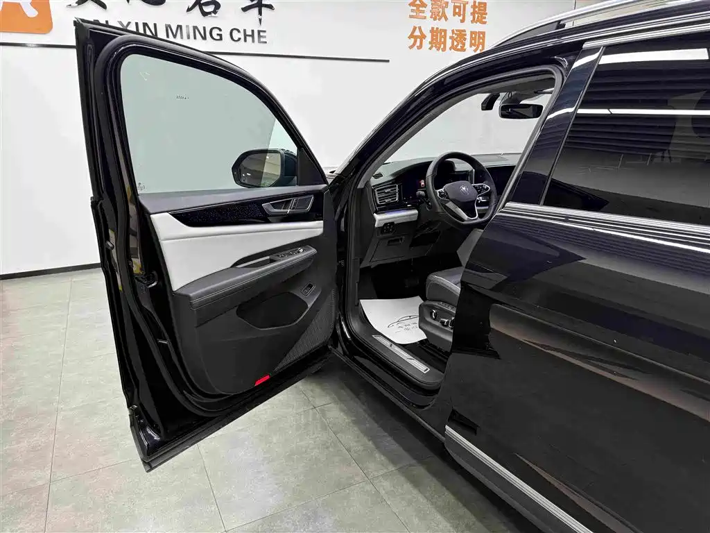 Фото 5 - Volkswagen Teramont