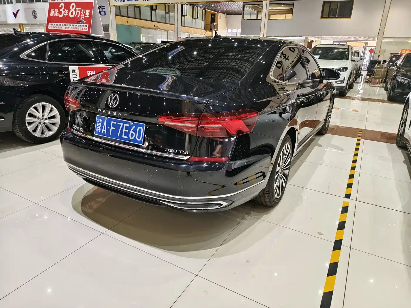 Volkswagen Passat 2020 Facelift 330TSI Luxury China VI фото 17