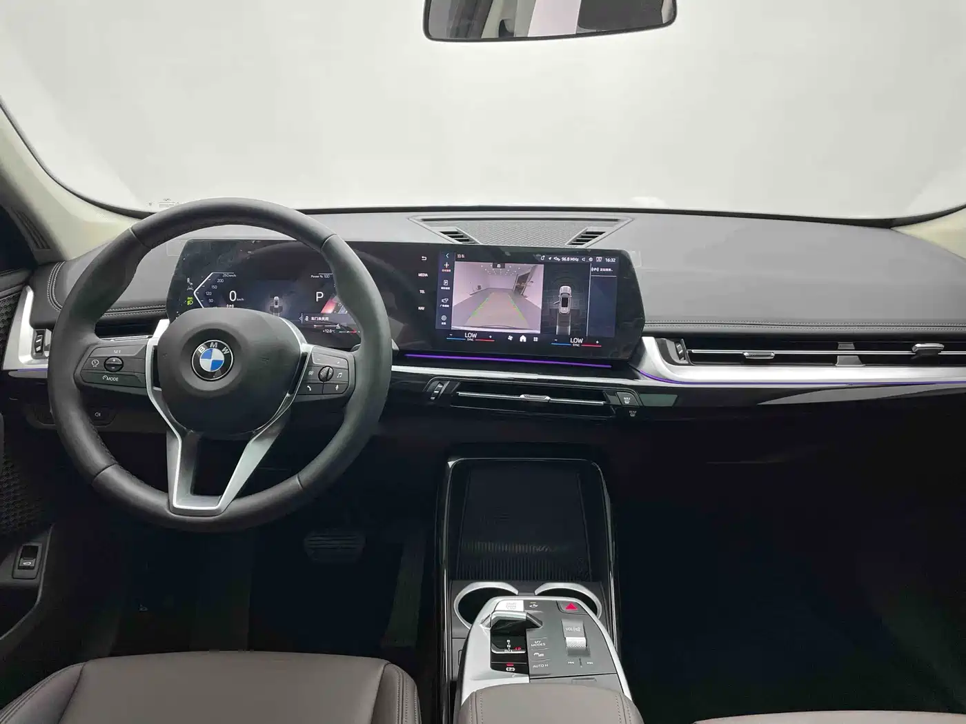 BMW X1 2023 sDrive20Li X Design Package фото 13