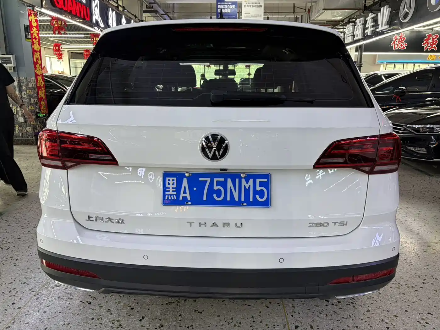 Volkswagen Tharu 2022 280TSI FWD Luxury Edition фото 5
