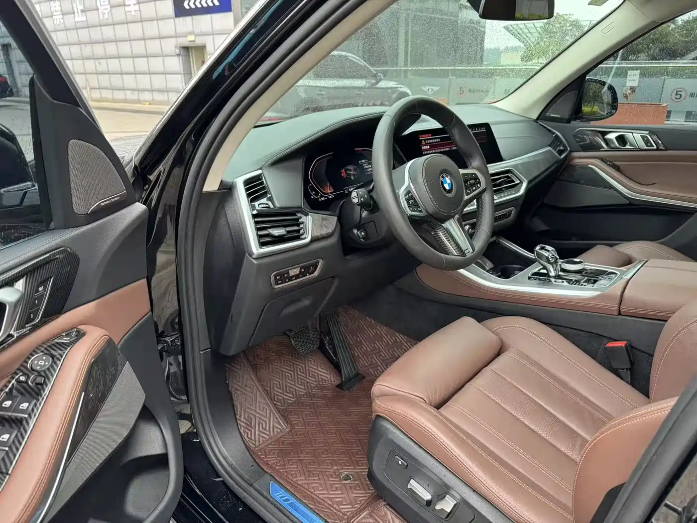 BMW X5 (Import) 2020 xDrive40i M Sport Package фото 4