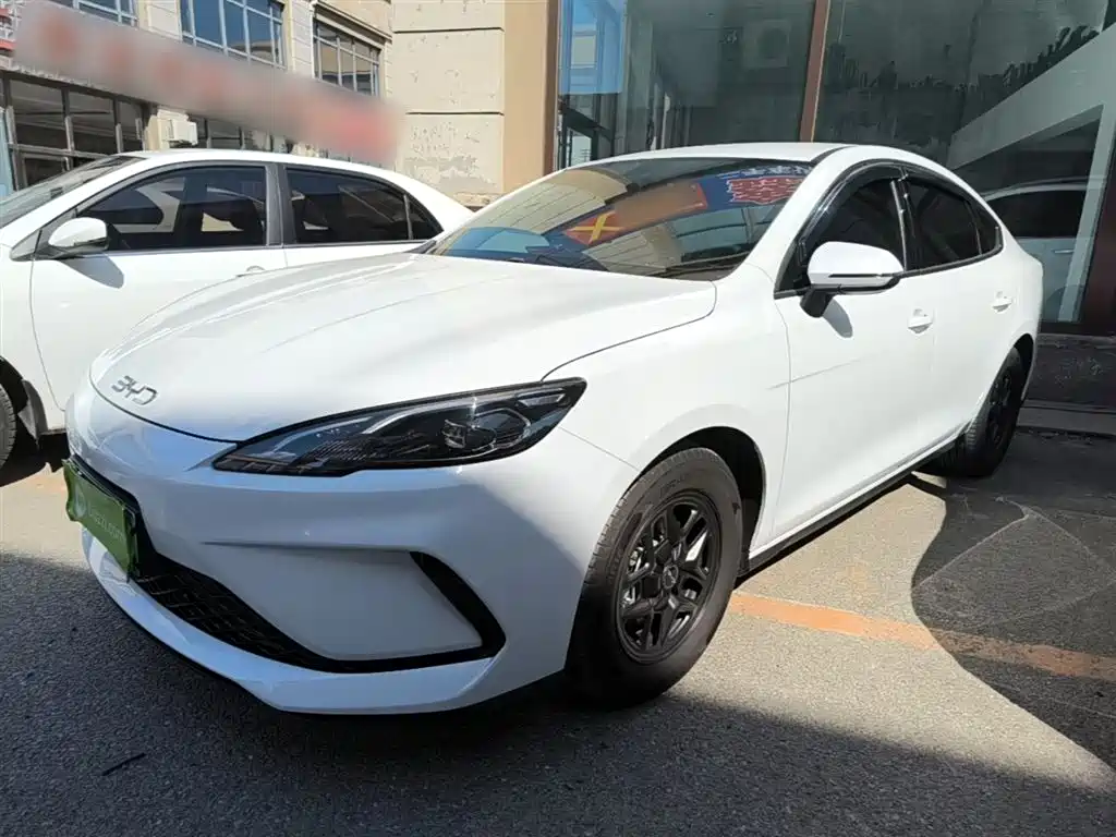 BYD Hai Bao 05 DM-i 2025 DM-i Smart Drive Edition 55KM Luxury