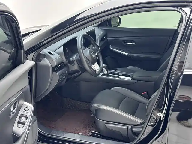 Nissan SYLPHY, миниатюра 6