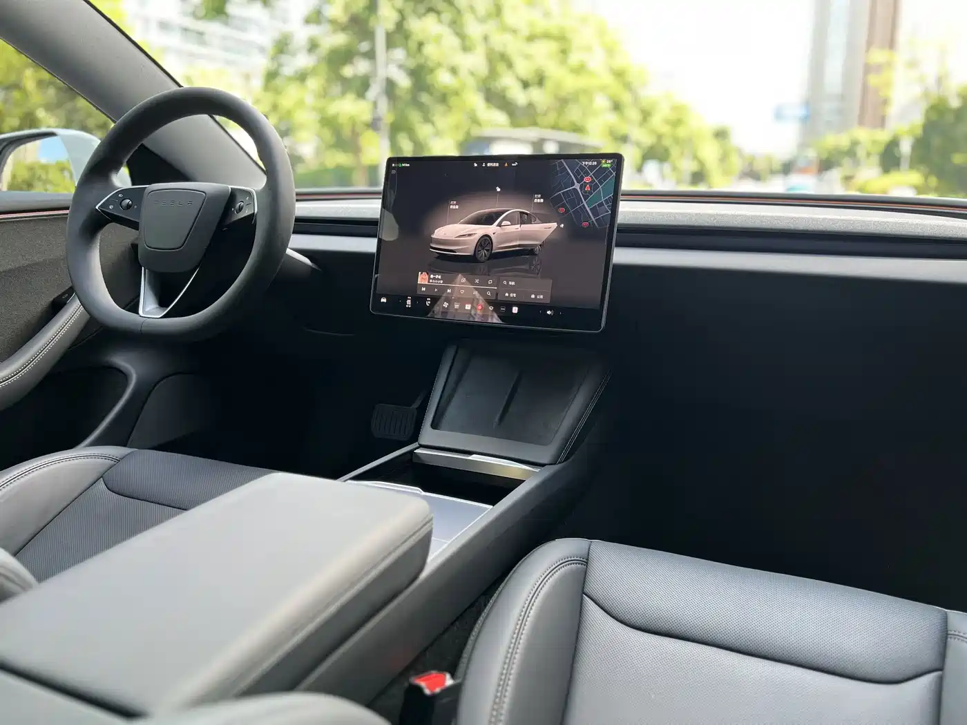 Tesla Model 3 2026 2025 Model Year Facelift Rear-Wheel Drive