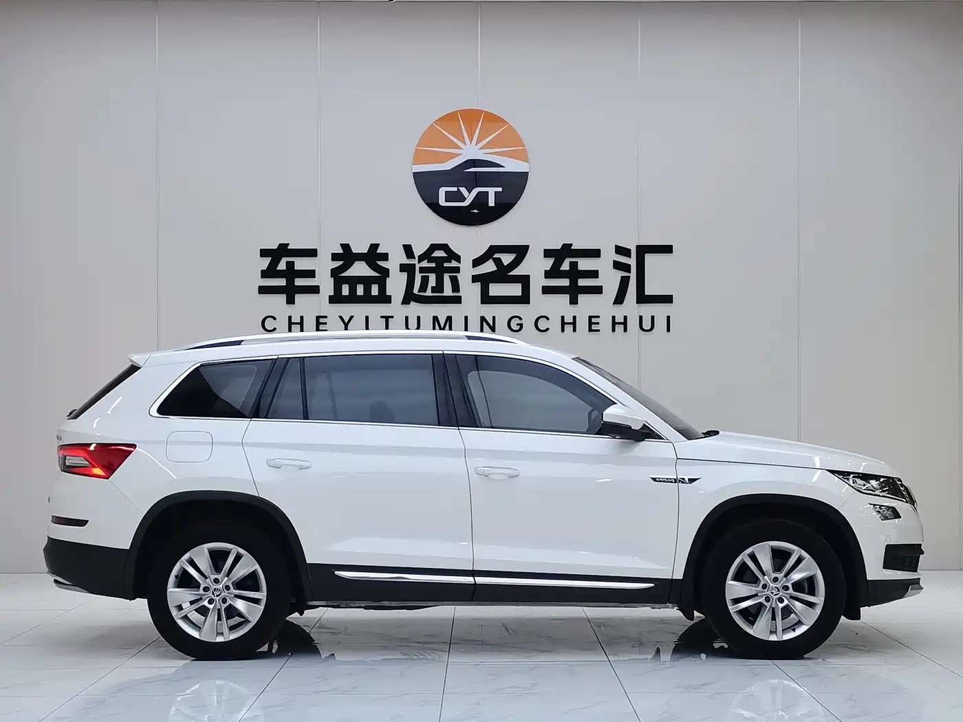 Škoda Kodiaq 2018 TSI330 7-seat FWD Luxury Premium фото 22