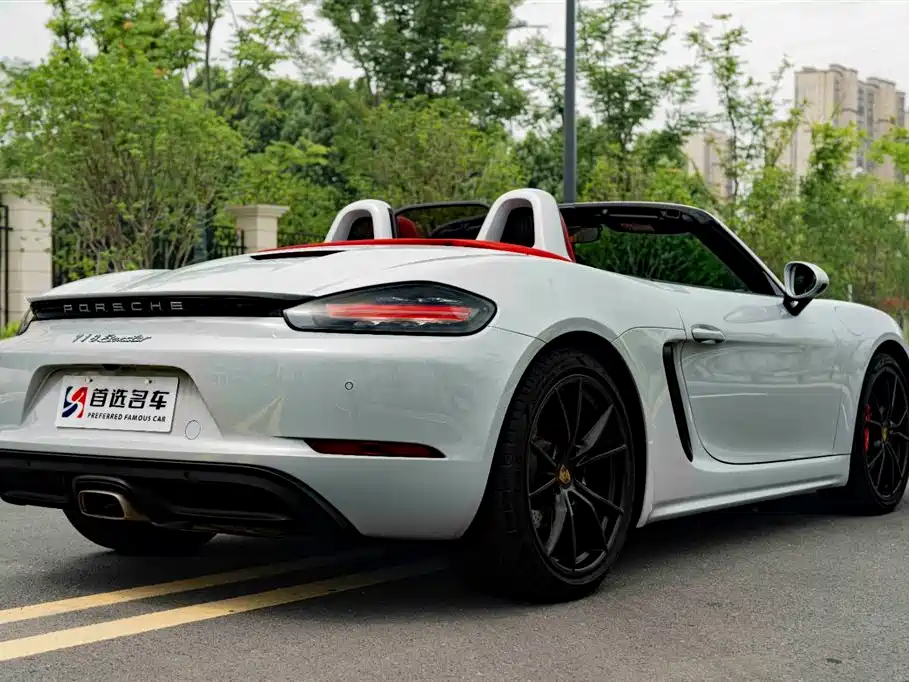 Porsche 718 2022 Boxster 2.0T фото 4