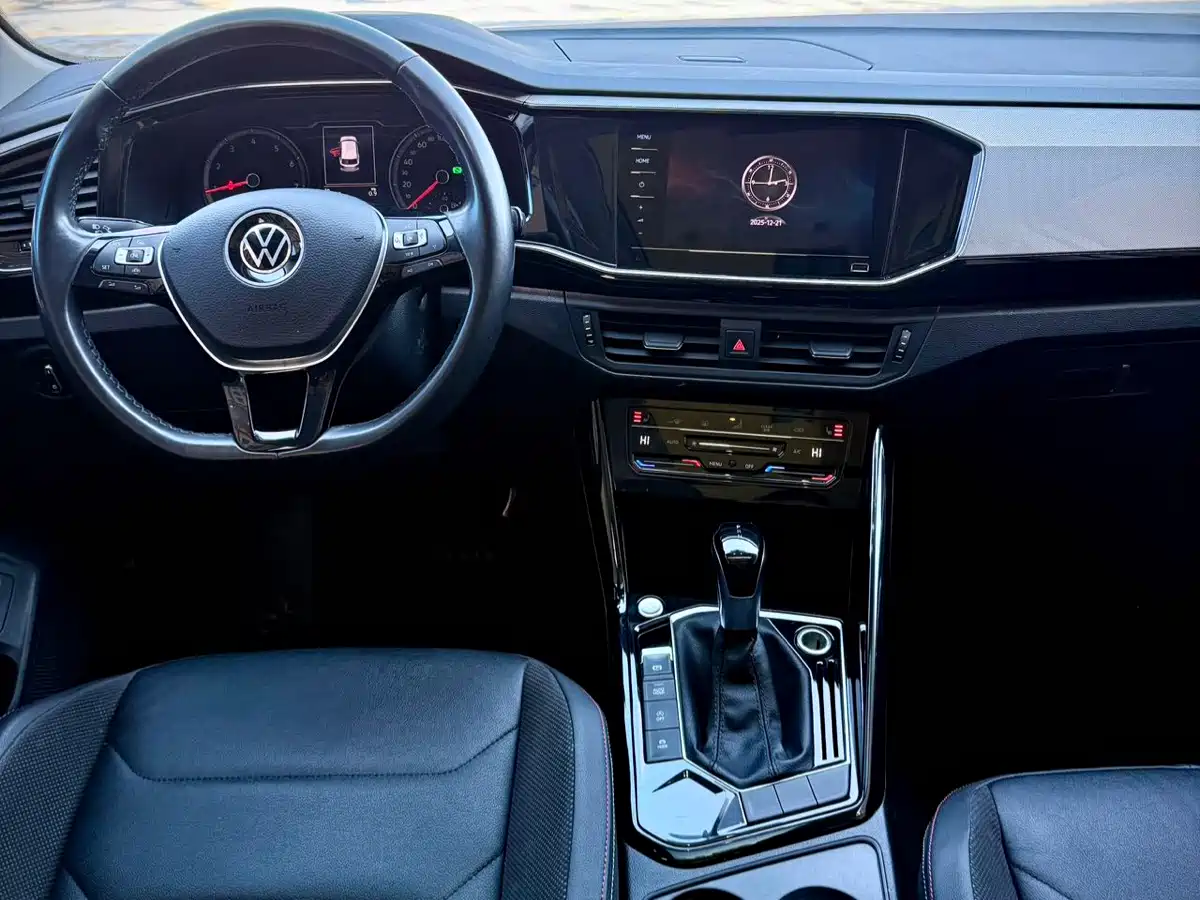 Volkswagen Tayron 2021 280TSI 2WD Luxury Smart Connect фото 22