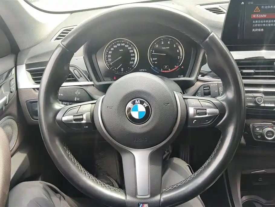 BMW X1 2022 sDrive25Li Leading фото 15