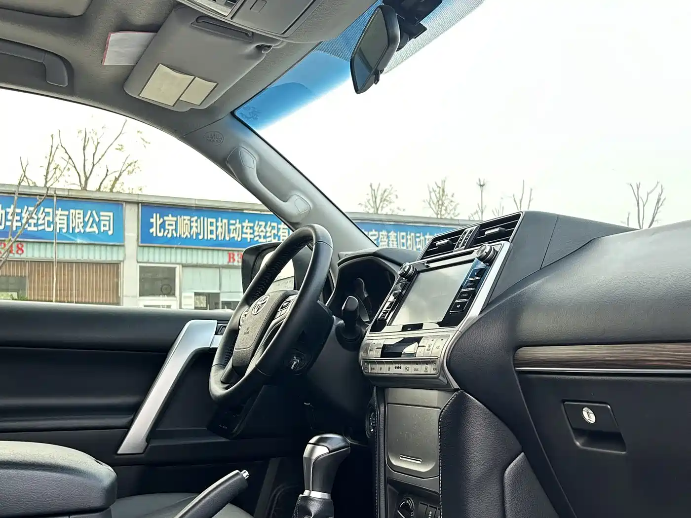 Toyota Prado 2018 3.5L Auto TX фото 6