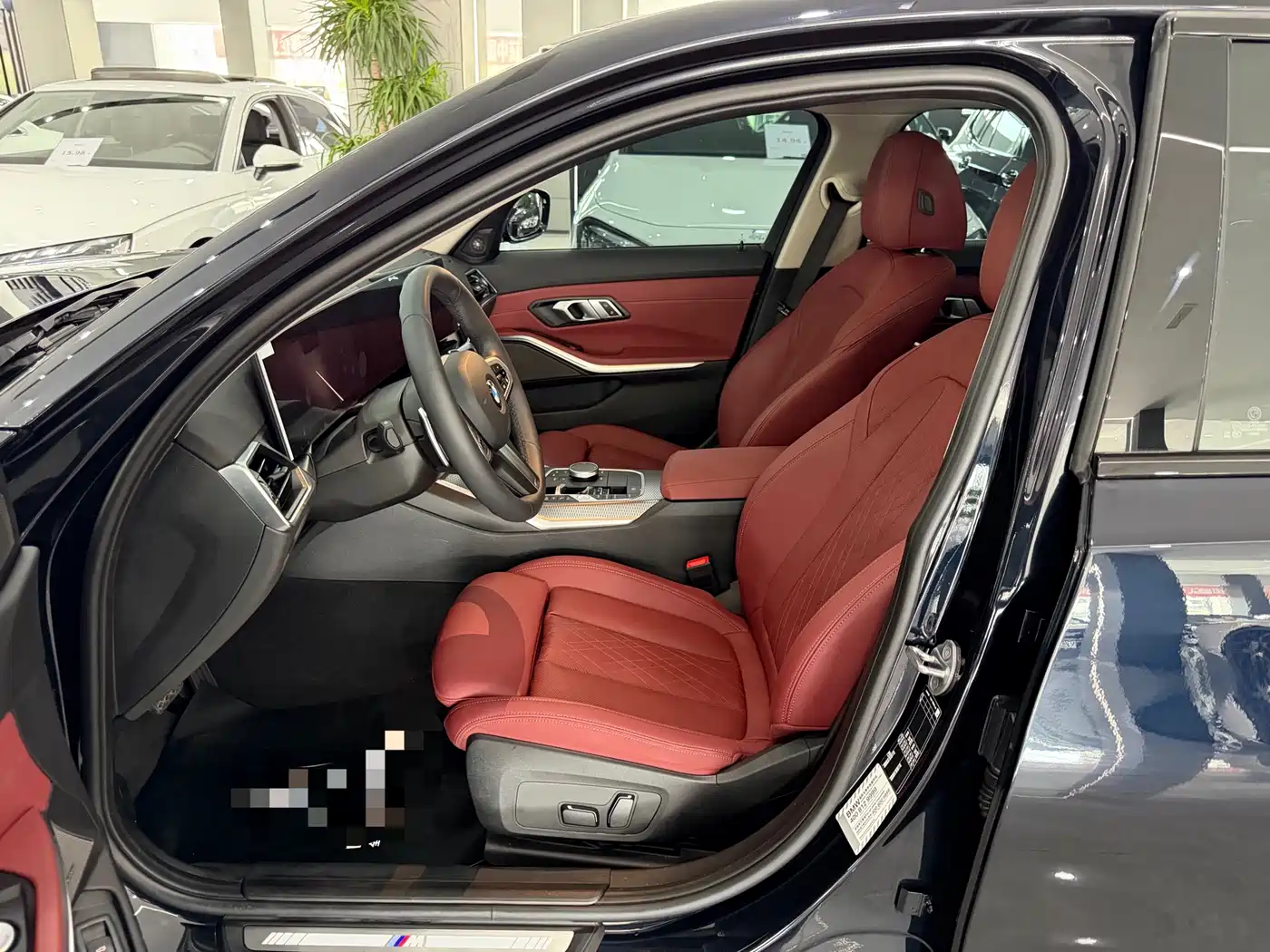 BMW 3 Series 2023 325Li M Sport Black Night Package фото 4