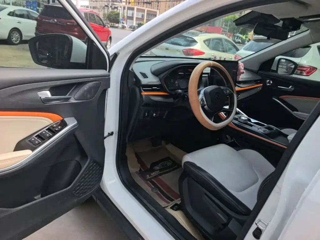 Sehol X6 2023 2022 1.5T DCT Sound Intelligence Edition