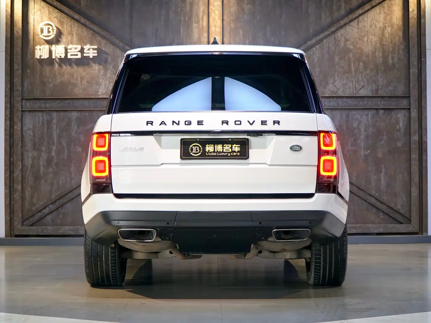 Land Rover Range Rover 2019 3.0 SC V6 Heritage Extended Edition фото 3