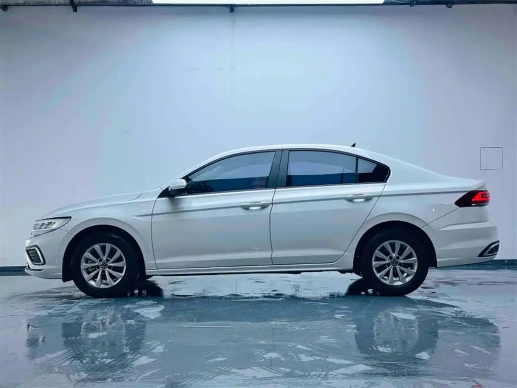 Volkswagen Bora 2023 1.5L Auto Free Ride Limited Edition фото 7