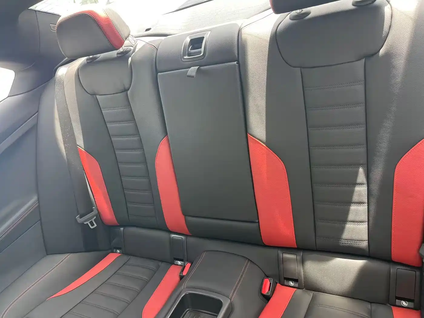 BMW M240i 2026 M240i xDrive фото 6