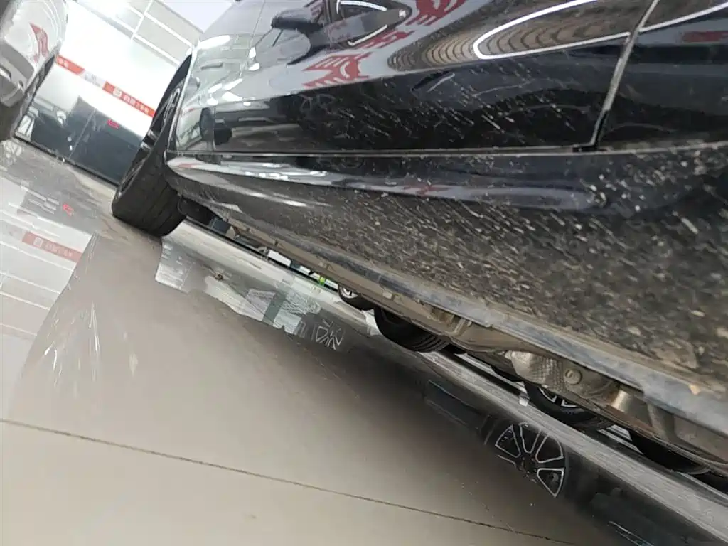 AITO Wenjie AITO M5 2025 Extended Range Ultra RWD фото 21