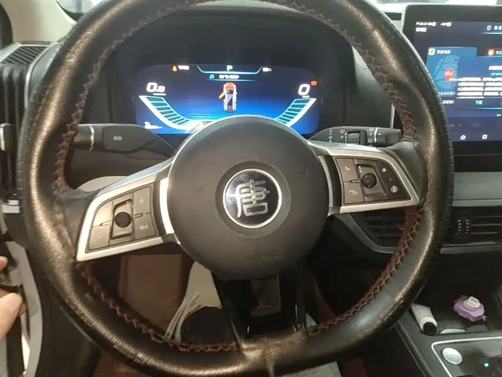 BYD Tang 2018 2.0T Automatic Smart Connection Honor Edition 7-Seater China V фото 11