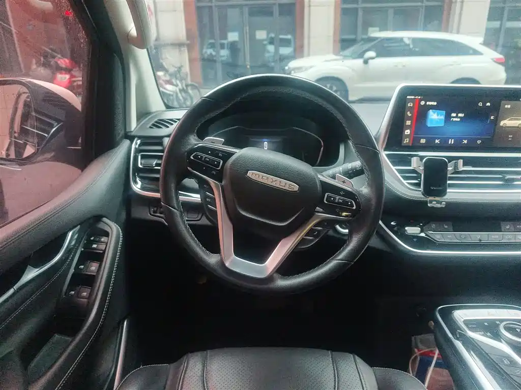 SAIC Maxus Maxus G20 2021 PLUS 2.0T Gasoline Automatic Elegance Edition фото 3