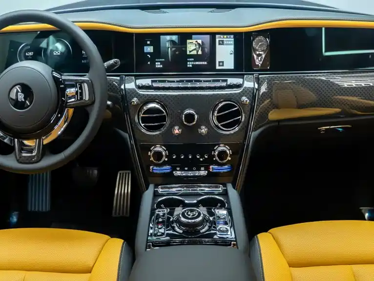 Rolls-Royce Cullinan 2025 2025 Series II Black Badge