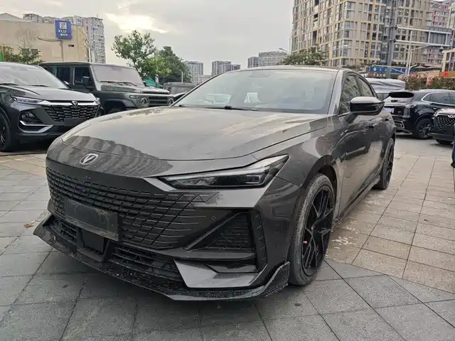 Changan UNI-V 1.5T, Спорт