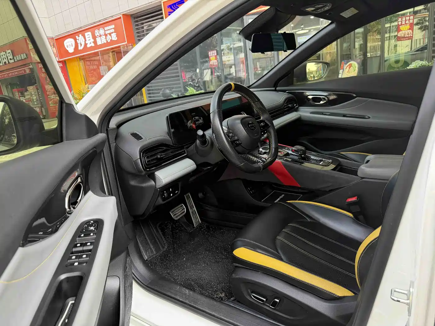 GAC Trumpchi Trumpchi Emkoo 2021 270T DCT J15 Edition фото 9
