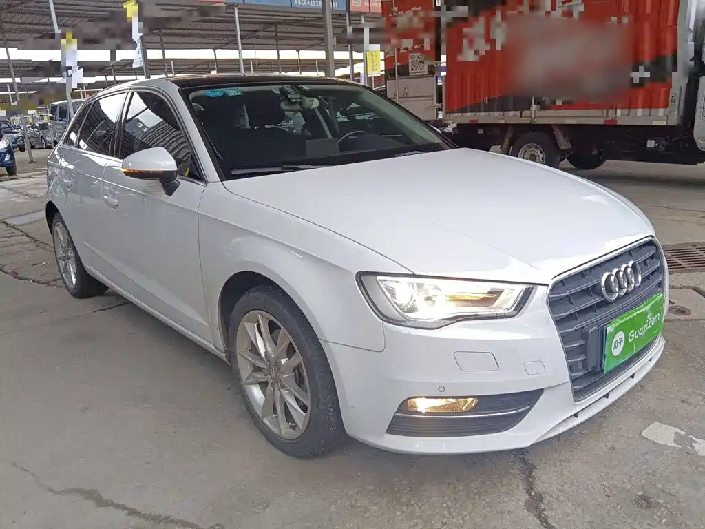 Audi A3 2014 Sportback 35 TFSI Automatic Comfort фото 22