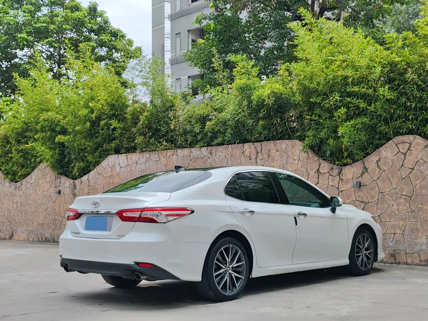 Toyota Camry 2021 2.5G Luxury Edition фото 6
