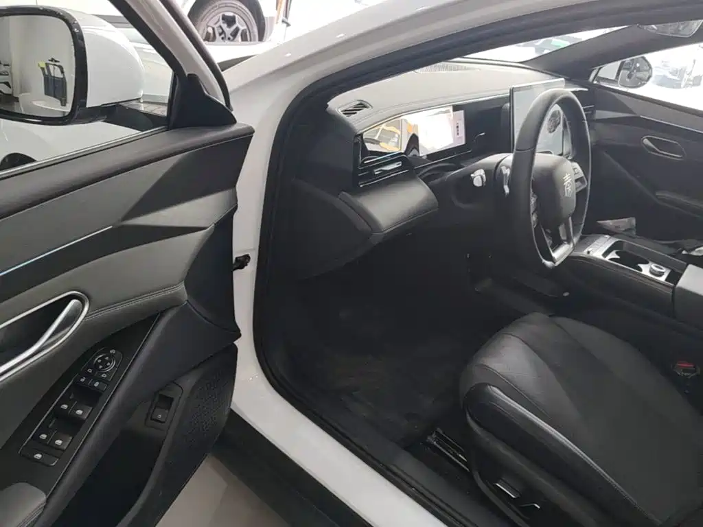 BYD Qin L 2025 2025 Model EV 545KM Excellence Edition